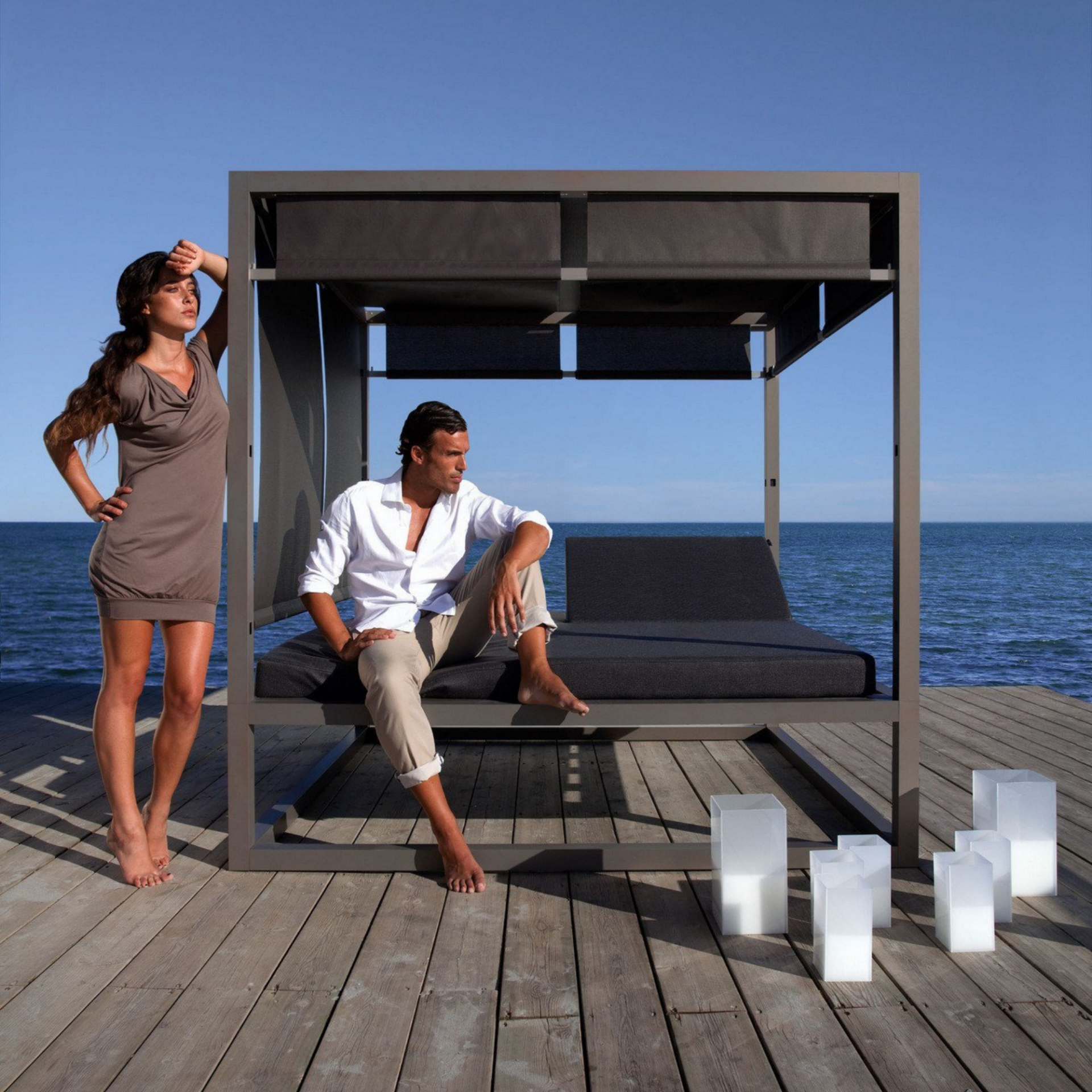 Sun 2 Kişilik Gölgelikli Perdeli Şezlong Havuz Başı Daybed Plaj Yatağı Sunbed